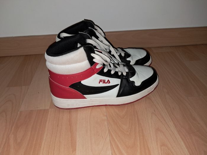 Basket garçon Fila T.37