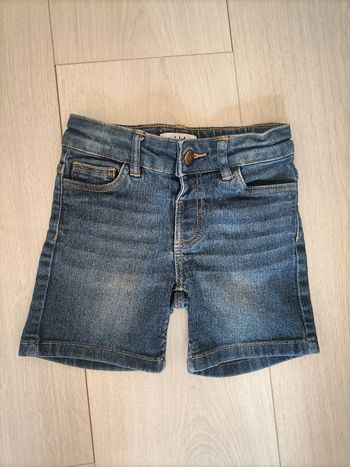 Short en jeans fille 4 ans