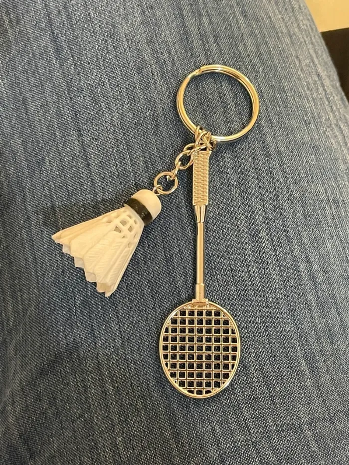 Lot de 4 porte-clefs badminton - photo numéro 2