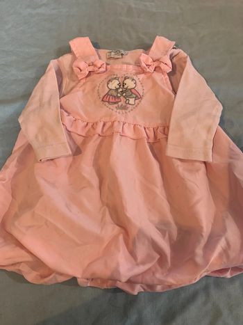 Robe chaude et tee-shirts manche longue