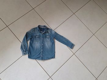 Chemise en jeans okaidi 6 ans U14