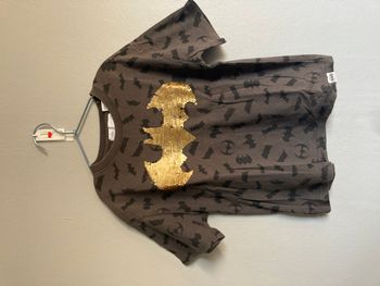 T-shirt Batman Zara Kids – Sequins magiques dorés – 6 ans (116 cm)