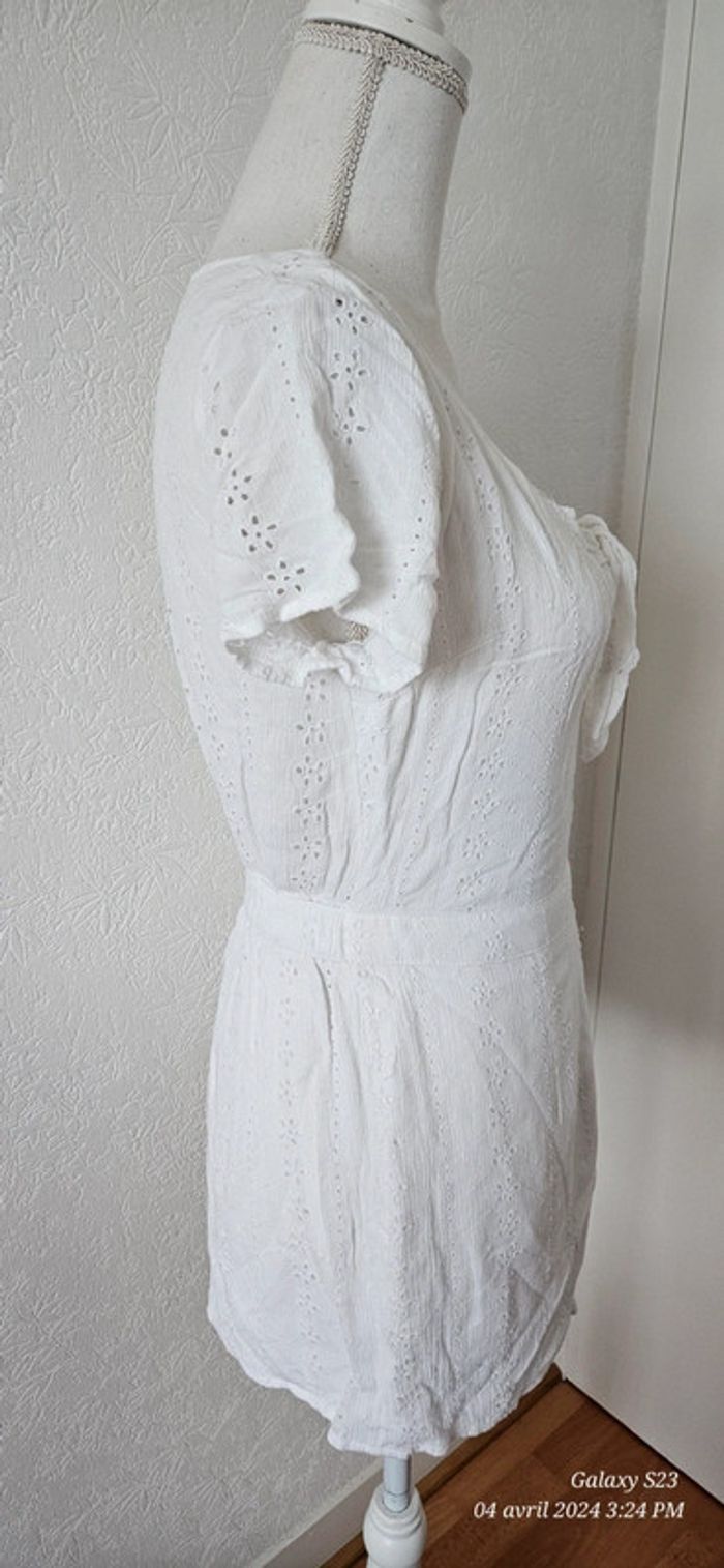 Combishort broderie anglaise taille 36 - photo numéro 3