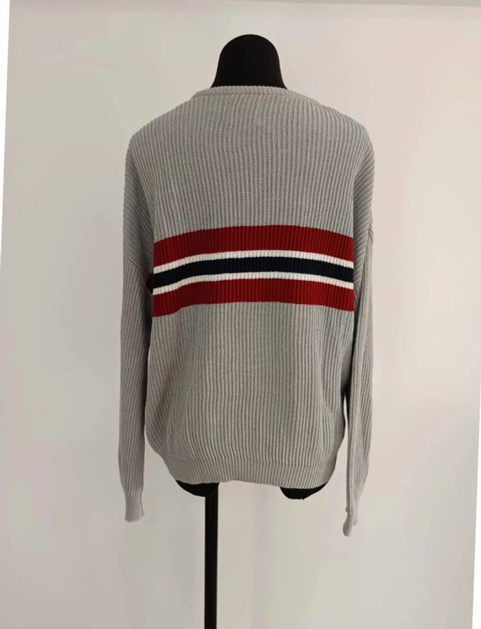 Pull taille M Pull&Bear - photo numéro 3