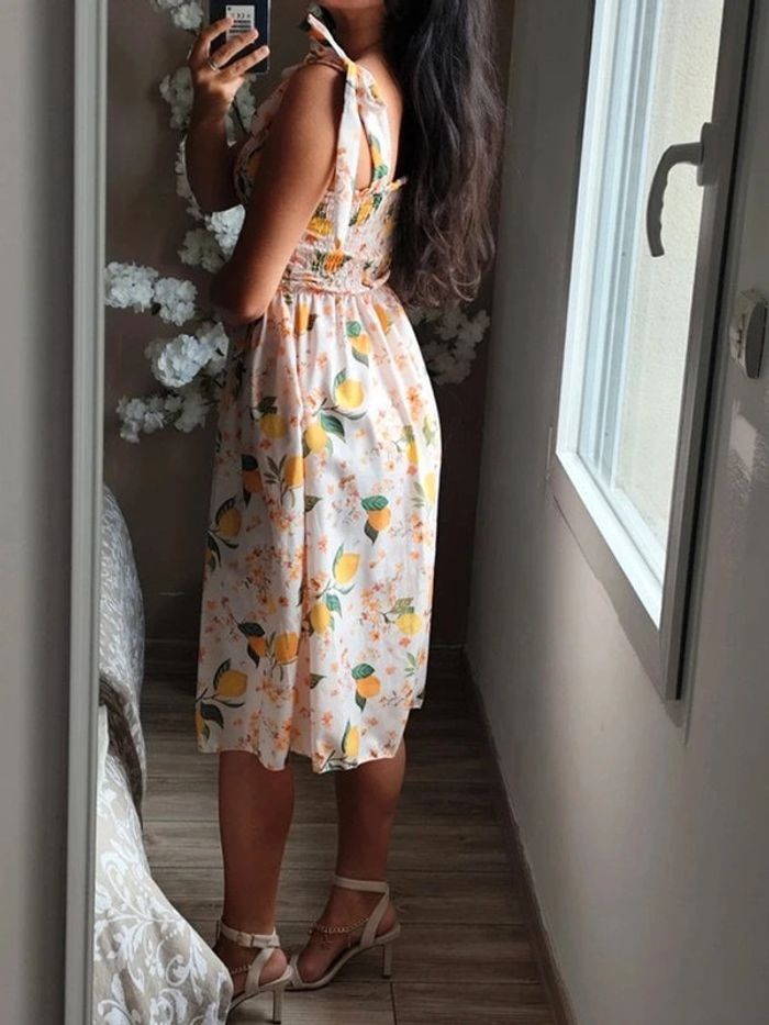 Robe citron - photo numéro 2