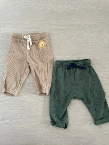 Lot de 2 pantalons 3 mois