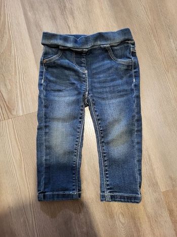 Jean taille 12 mois