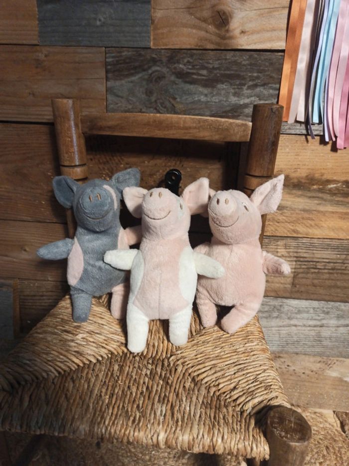 Peluche cochon Ikea lot de 3 tbe - photo numéro 2