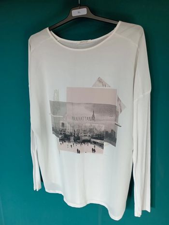 Tee shirt bi matière avec imprimé devant