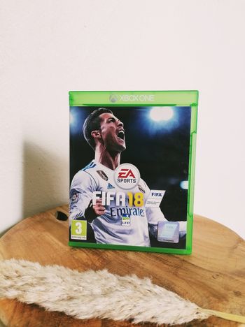 🎮 Jeu vidéo football Fifa 18 Xbox one
