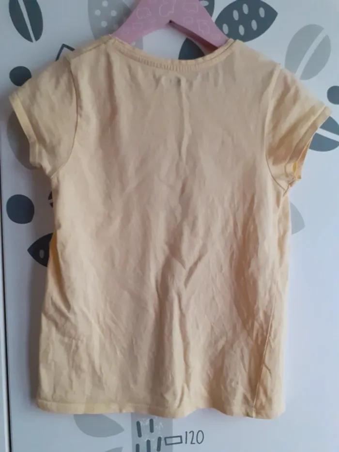 Tee-shirt jaune - photo numéro 3