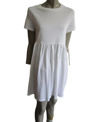 robe courte et vague en maille 100%coton marque clockhouse taille indiquée S = 36/38