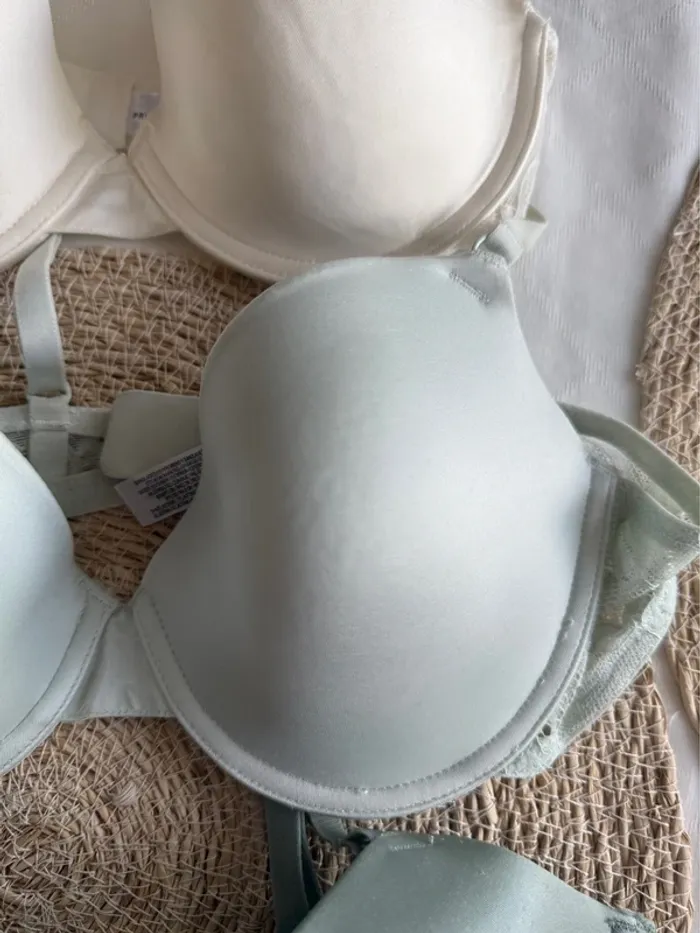 Lot soutien gorge - photo numéro 3