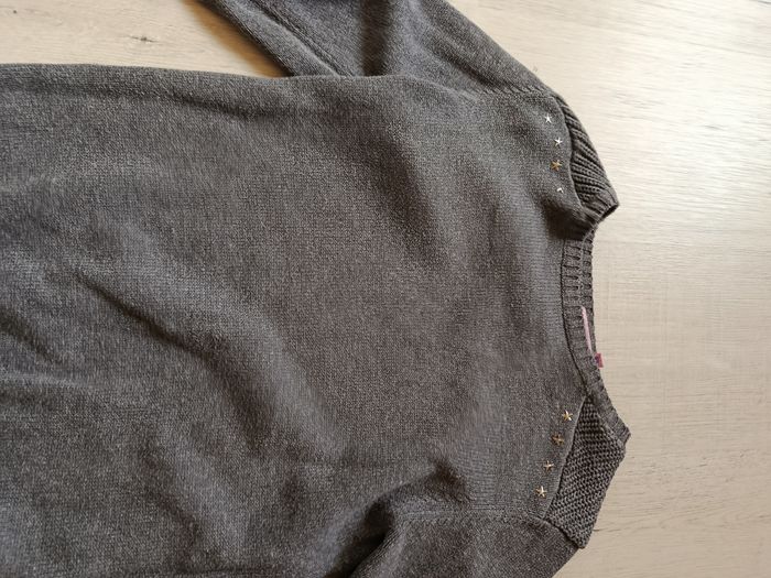 Pull marque NKY taille 12 ans - photo numéro 2