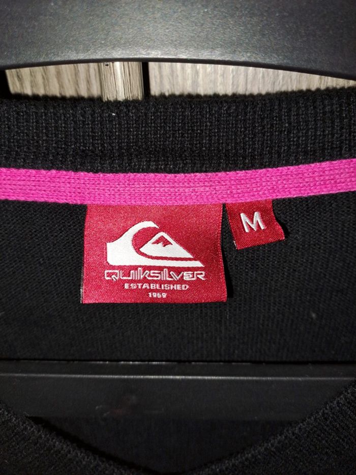 Pull noir motifs colorés M quiksilver quik silver col V - photo numéro 3