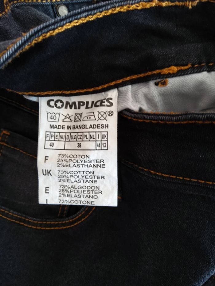 Jeans noir - photo numéro 4