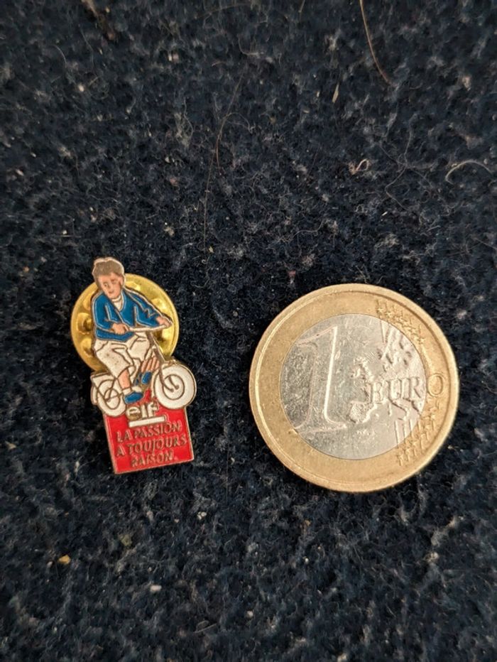 Pins ELF la passion a toujours raison - photo numéro 2