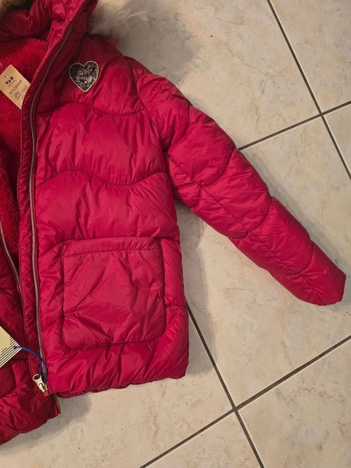 Neuve (non portée) 🏷🤩🤩🩷🩷👌superbe doudoune chaude et déperlante 12 ANS fille (ferme)🤩🤩🩷 - photo numéro 4