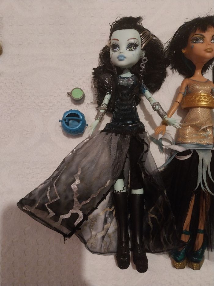 2 Poupées Cleo de Nile et Frankie Stein Ghouls Rules Monster High Mattel 2012 - photo numéro 3