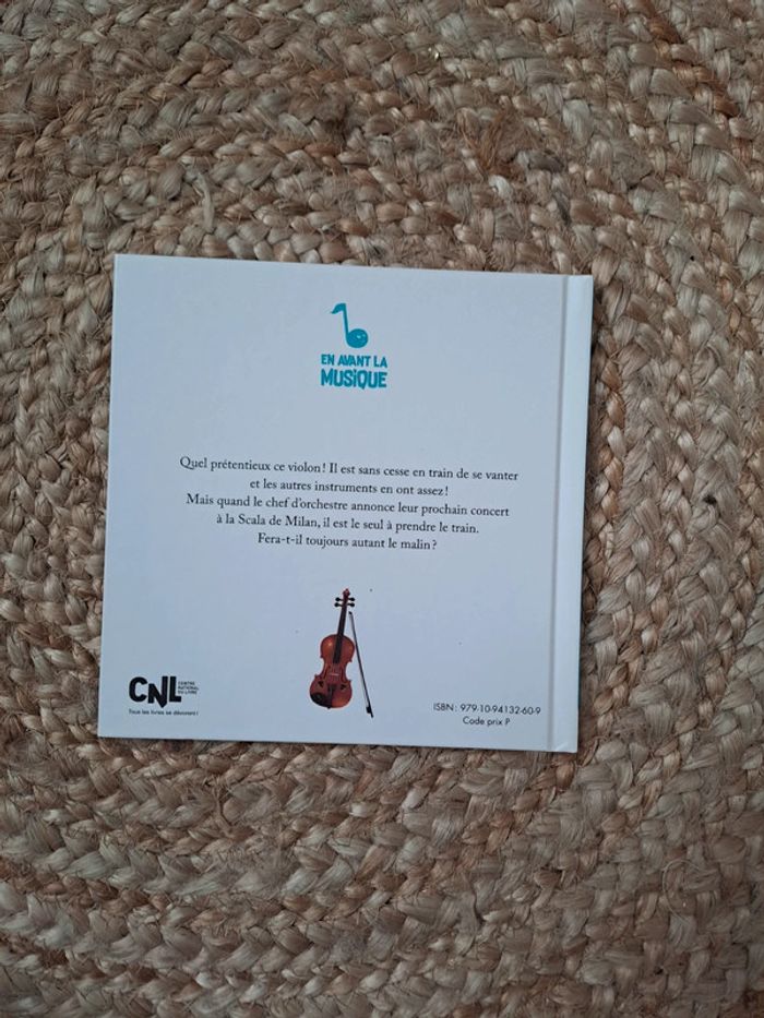 Livre enfant Le violon qui fanfaronnait de Katherine Pancol - photo numéro 2