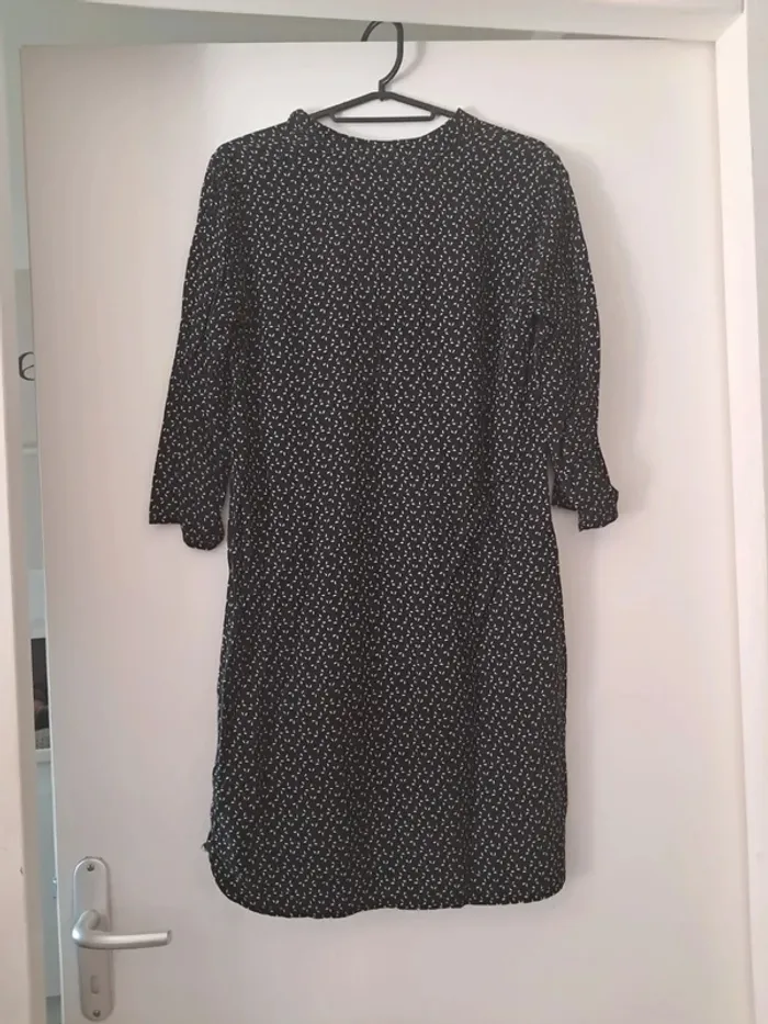 Robe noir gémo taille 36 - photo numéro 2
