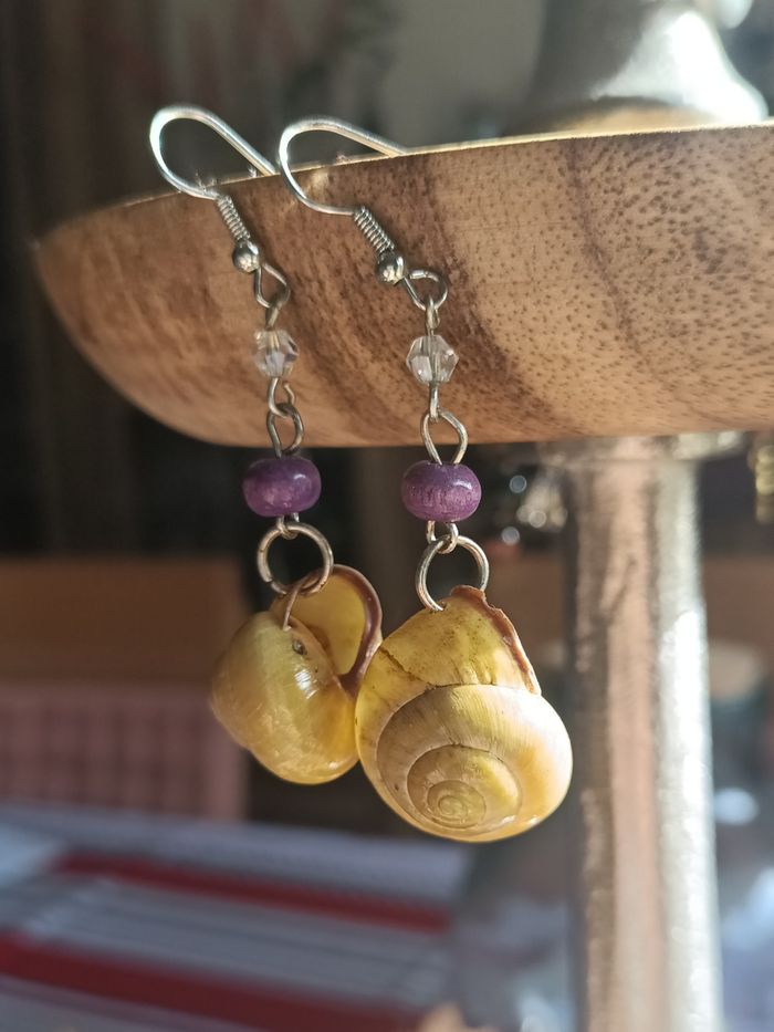 Boucles d'oreilles en coquilles d'escargot - photo numéro 5