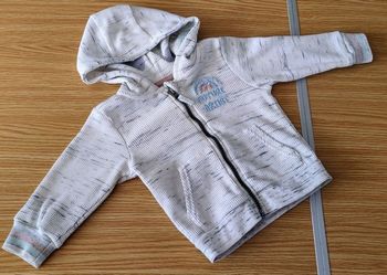 Gilet  à capuche 🌈 9 - 12 mois pour fille ou garçon 👶