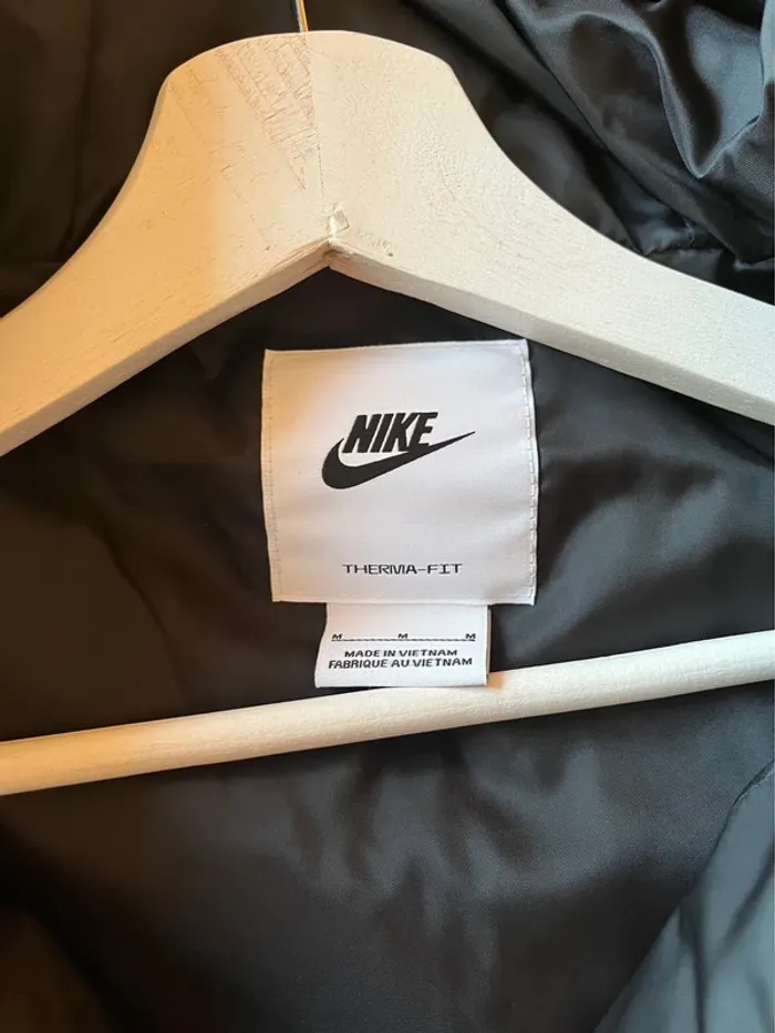 Doudoune longue Nike noire - photo numéro 6