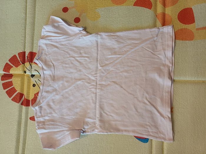 Lot t-shirts 4 ans - photo numéro 8
