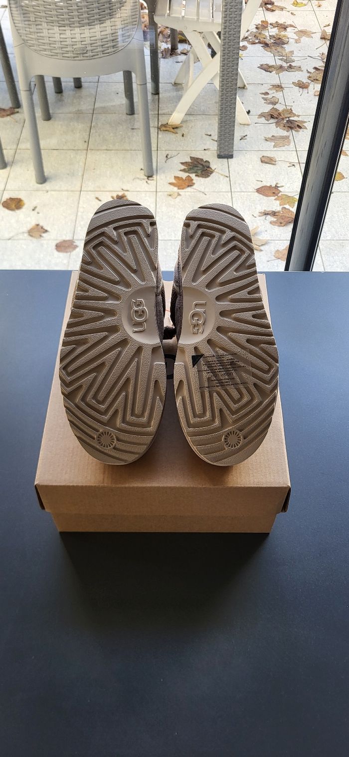 UGG Lowmel Dune - Taille 37 - photo numéro 5
