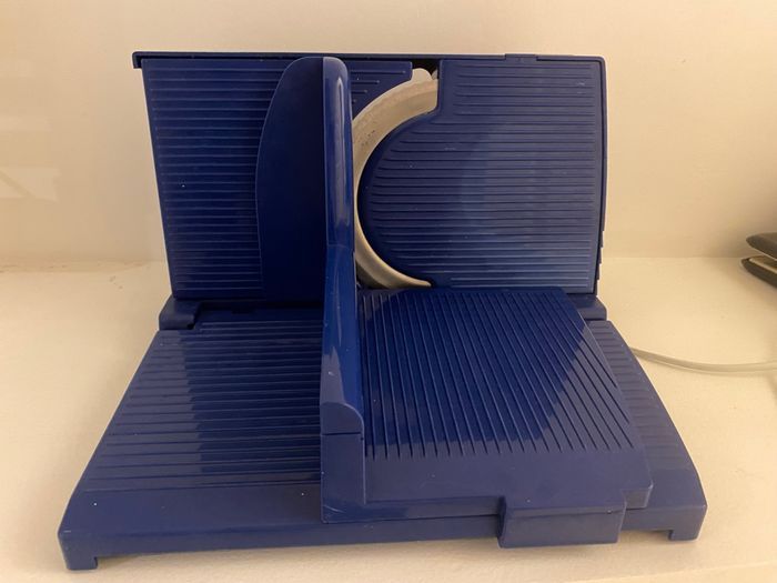 Trancheuse électrique