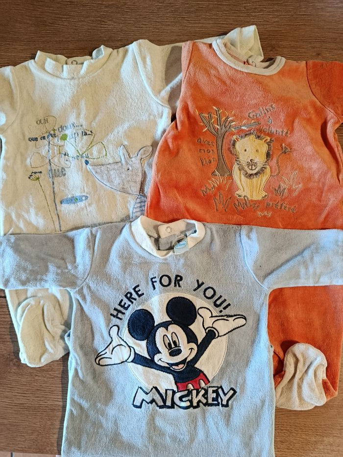 Lot pyjamas garçons 3 mois - photo numéro 8