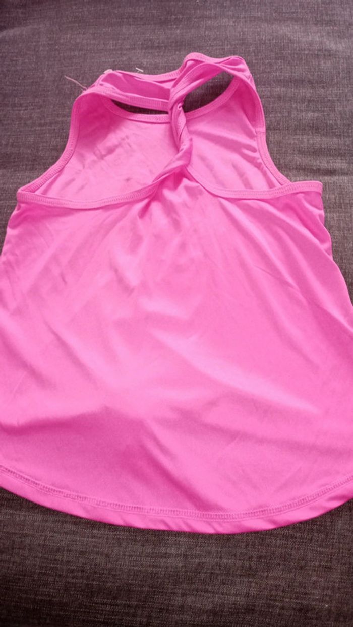 Ensemble débardeur et short Reebok 7ans - photo numéro 3