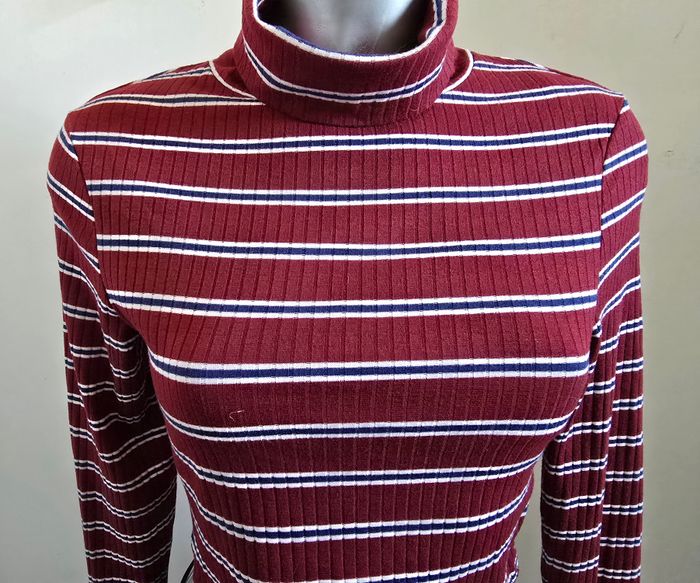 📌 Crop Top Col Roulé Rayé - photo numéro 2