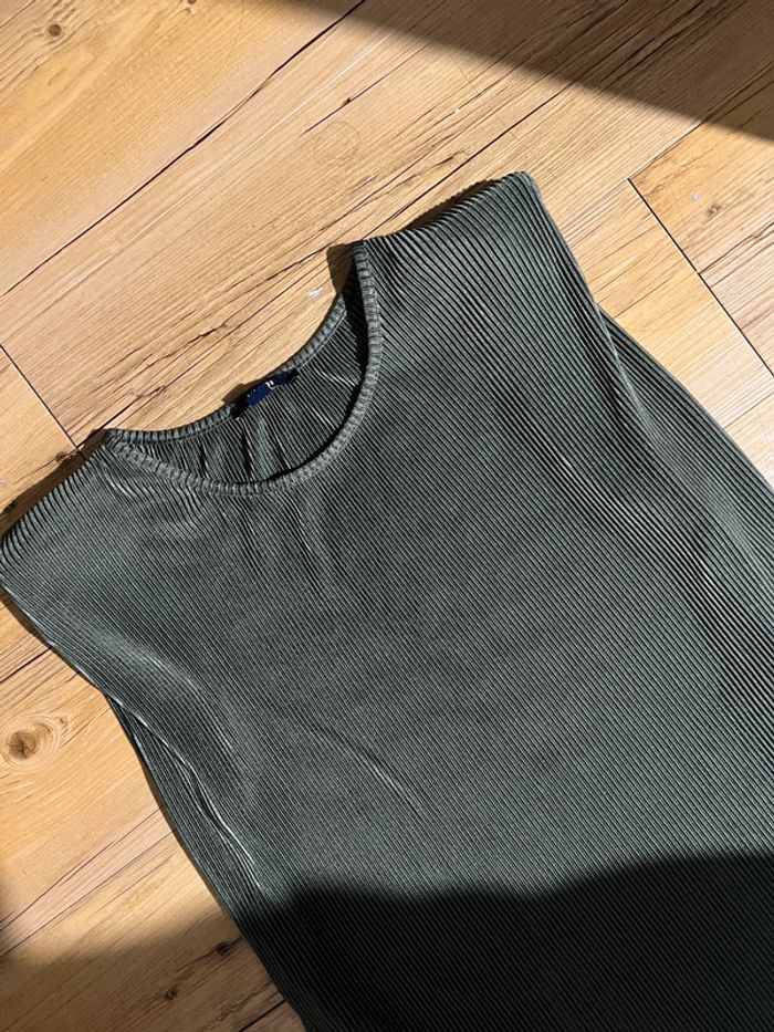 Ensemble short et top kaki - photo numéro 3