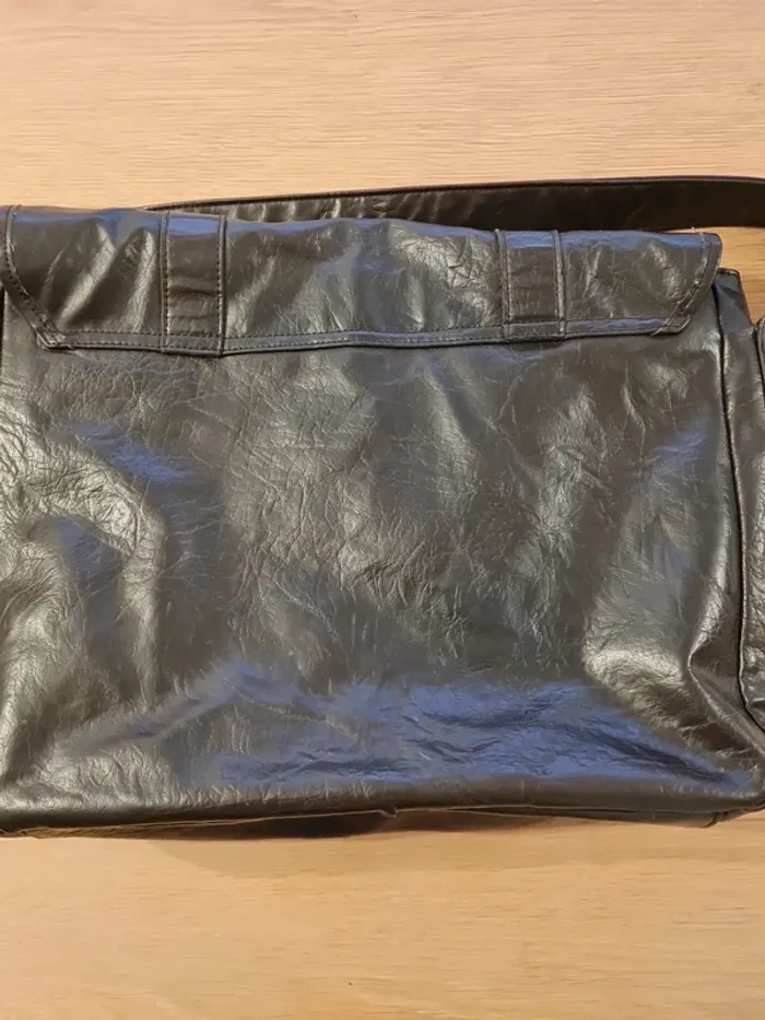 Sac à bandoulière simili - photo numéro 5