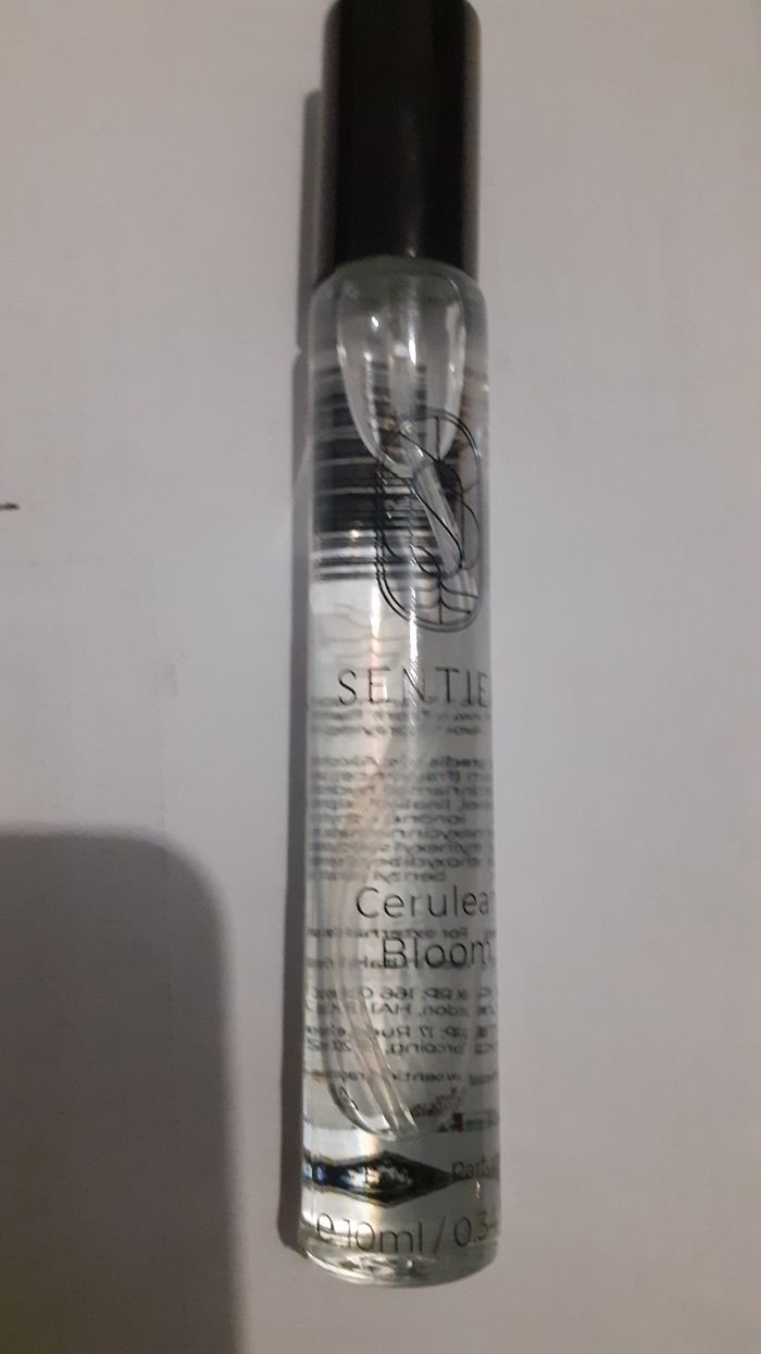 Eau  de parfum  10ml  sentier  cérulean bloom