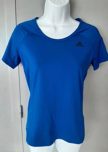 T-shirt adidas bleu taille S