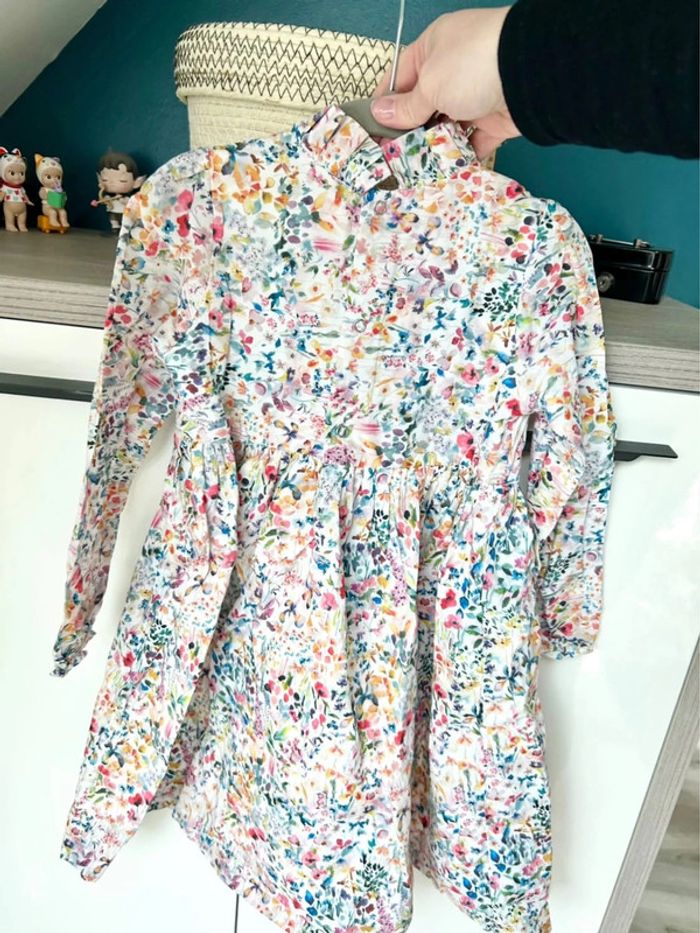 Robe de créatrice en Liberty – Taille 5 ans - photo numéro 7