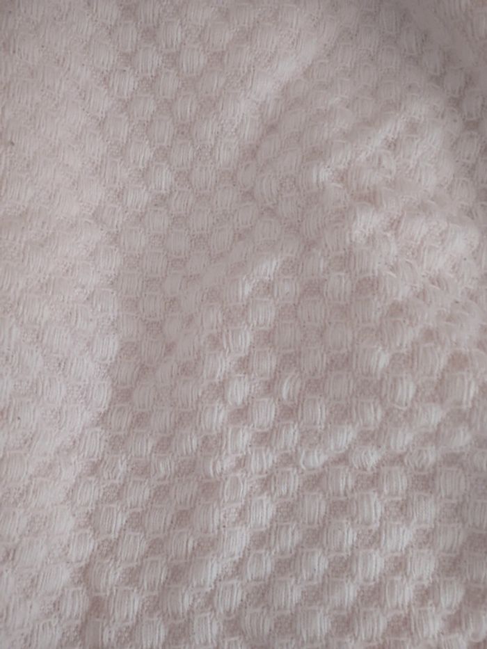 Petite couverture rose - photo numéro 2