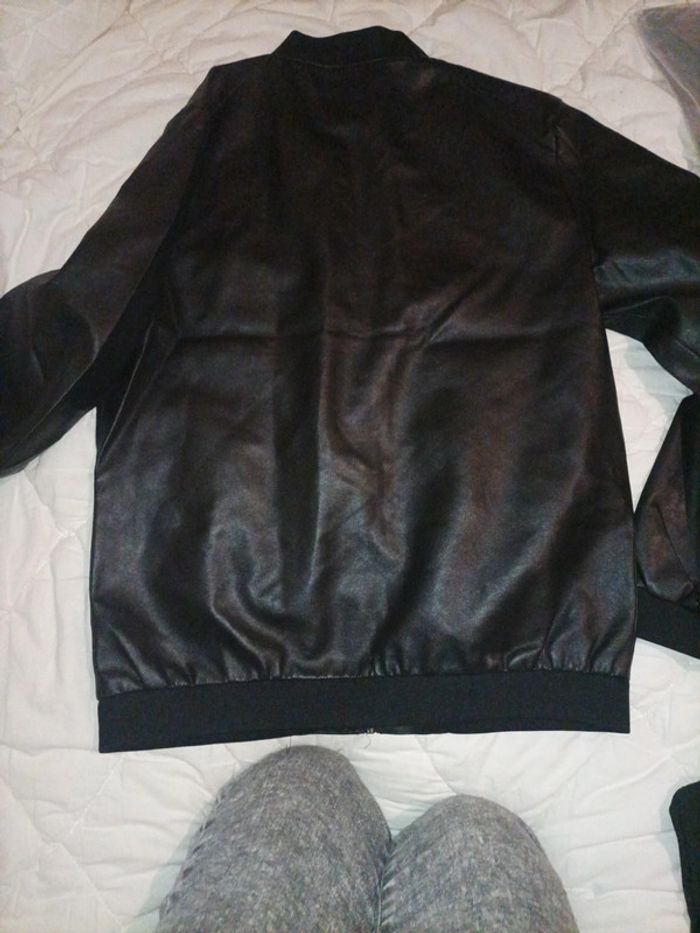 Veste neuve - photo numéro 6