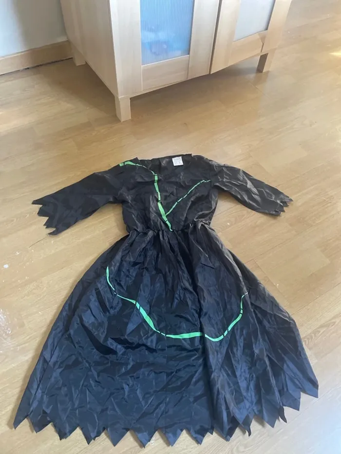 Déguisement robe de sorcière fille 11 ans