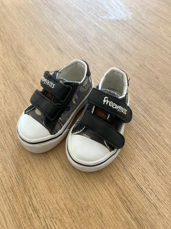 Chaussures baskets Freemouss 18