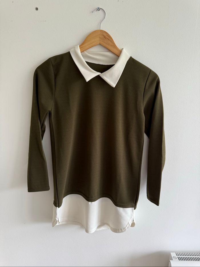 Blouse manches longues kaki blanc taille 36 S