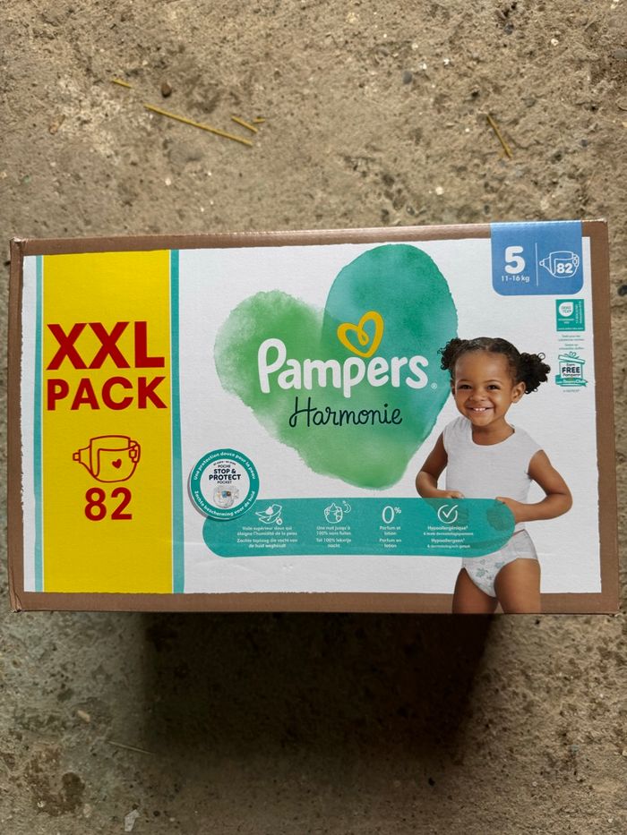 Couches Pampers harmonie t 5