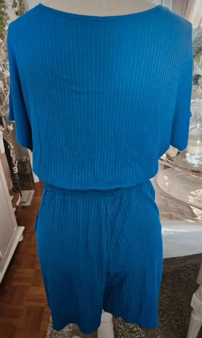 Combi short bleu Made in Italy Taille 40/42 Neuf - photo numéro 3