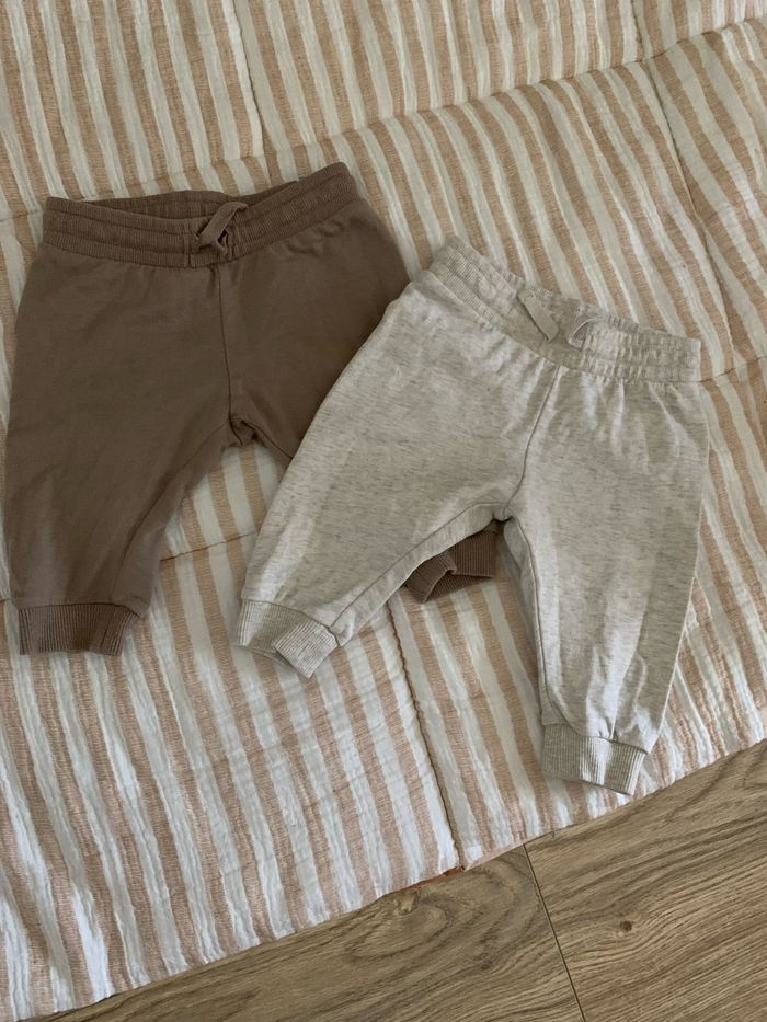 Lot pantalon de jogging