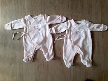 Pyjamas naissances identiques jumelles orchestra