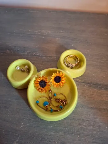 Coupelle vide poche boite a bijoux disneyland Paris tête Mickey Mouse