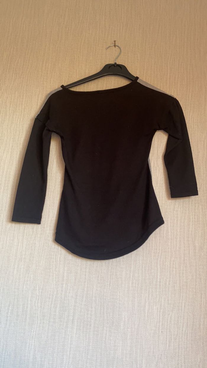 T-shirt Taille 8 ans - photo numéro 2